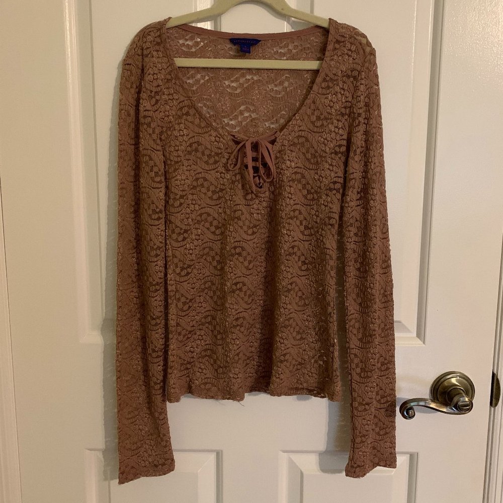 Aeropostale Pink Lace Top